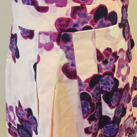 Basque petite spring floral pastel dress - Picture 3 of 11